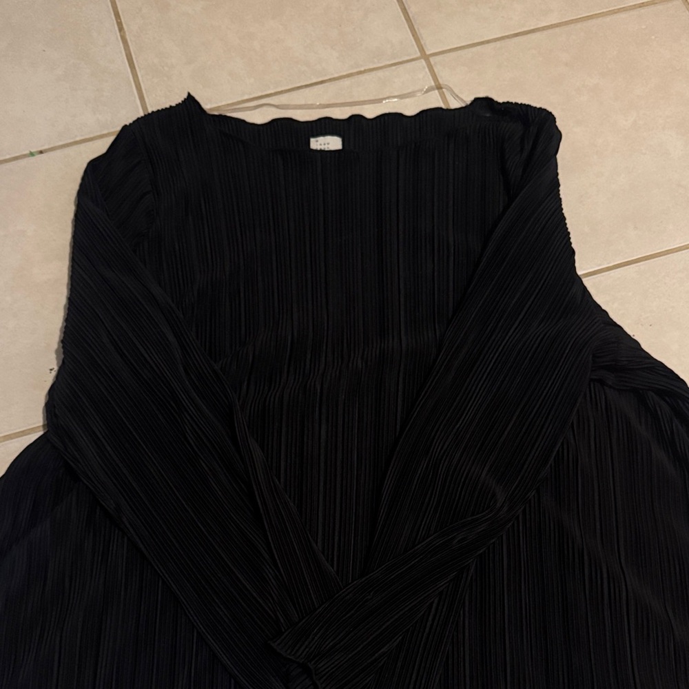 Elegant Black Pleated Shirt